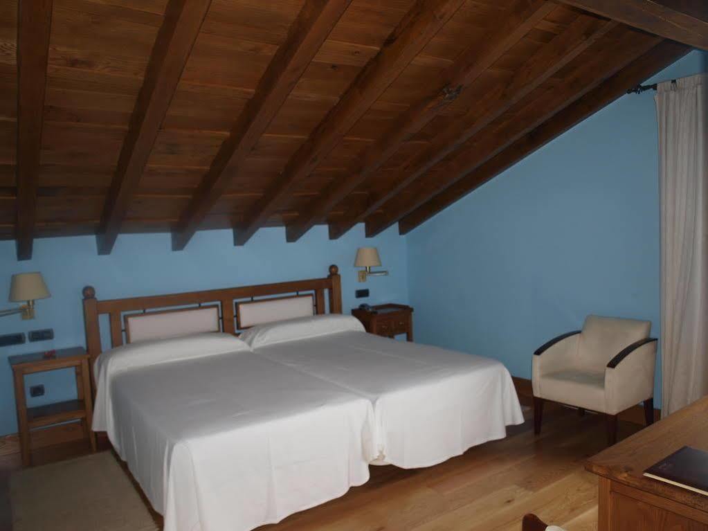 Hotel Don Silvio Colombres Εξωτερικό φωτογραφία